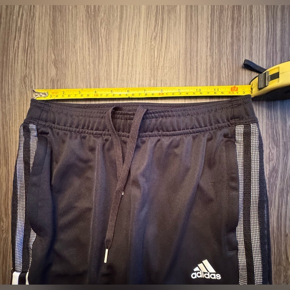 Adidas women’s joggers - Picture 7 of 10